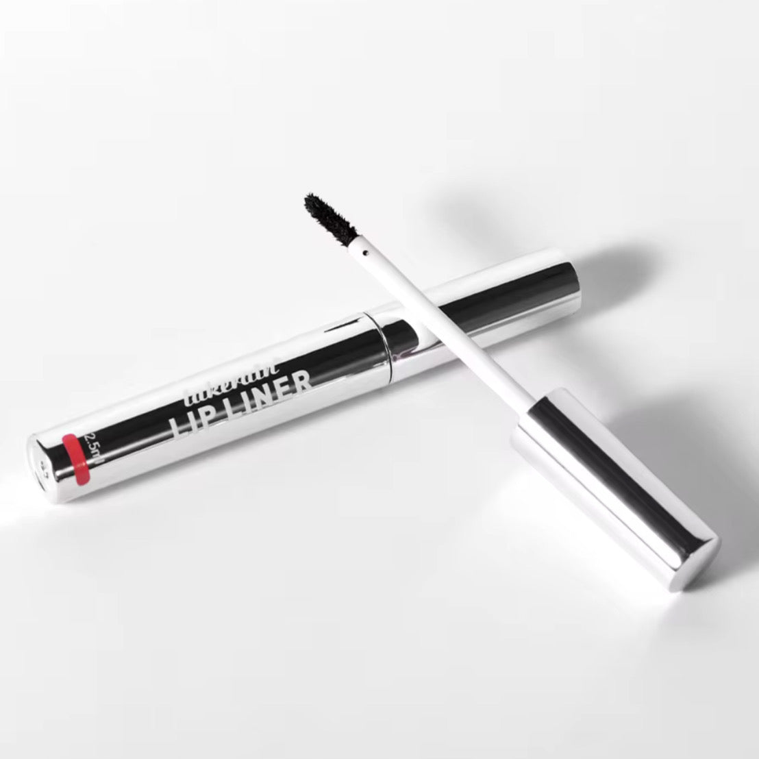 4-Color Peel Off Lip Liner Tattoo – Wasserfest, langanhaltend & mattes Finish