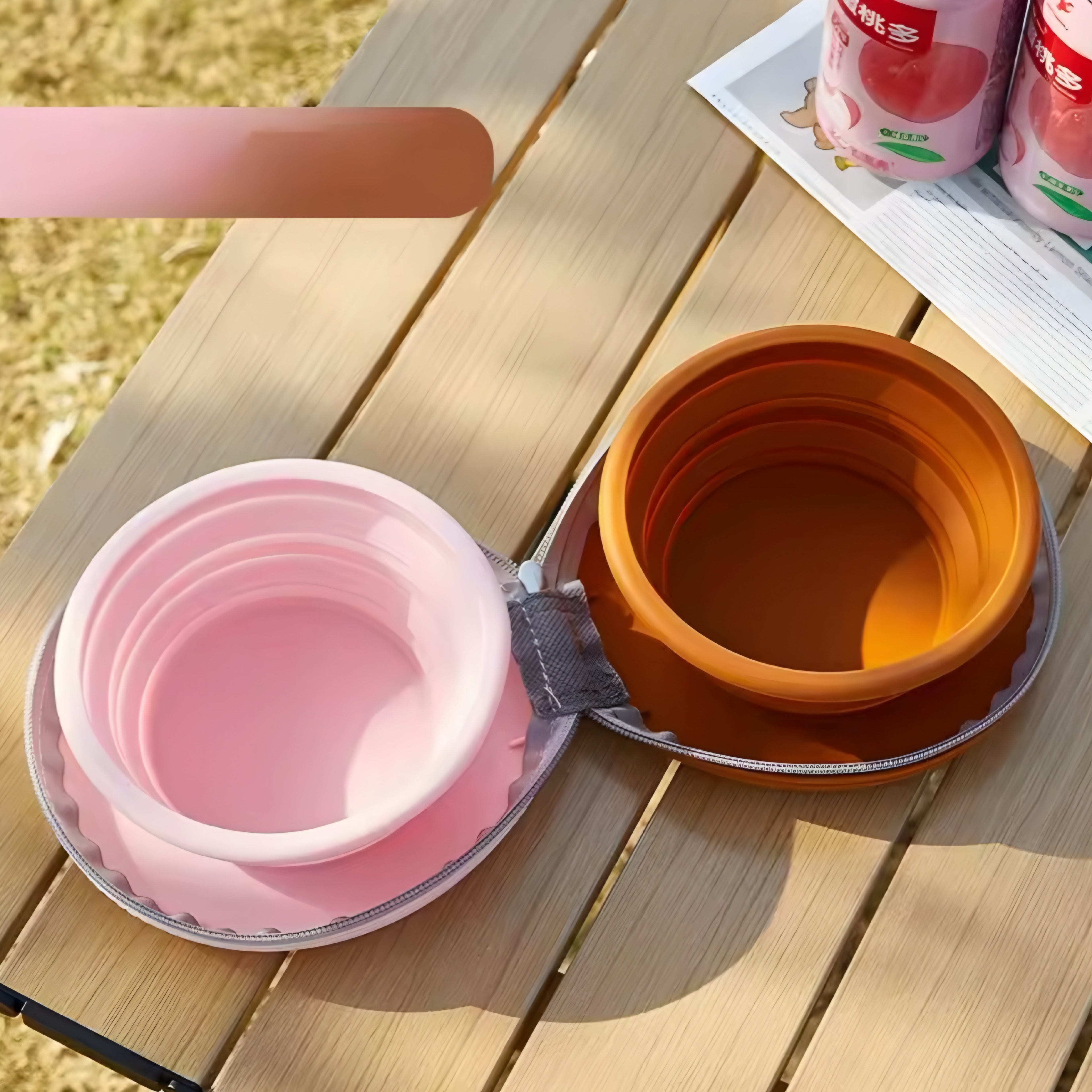 2-in-1 Faltbare Silikon-Hundeschüssel – Praktische Futterlösung für unterwegs