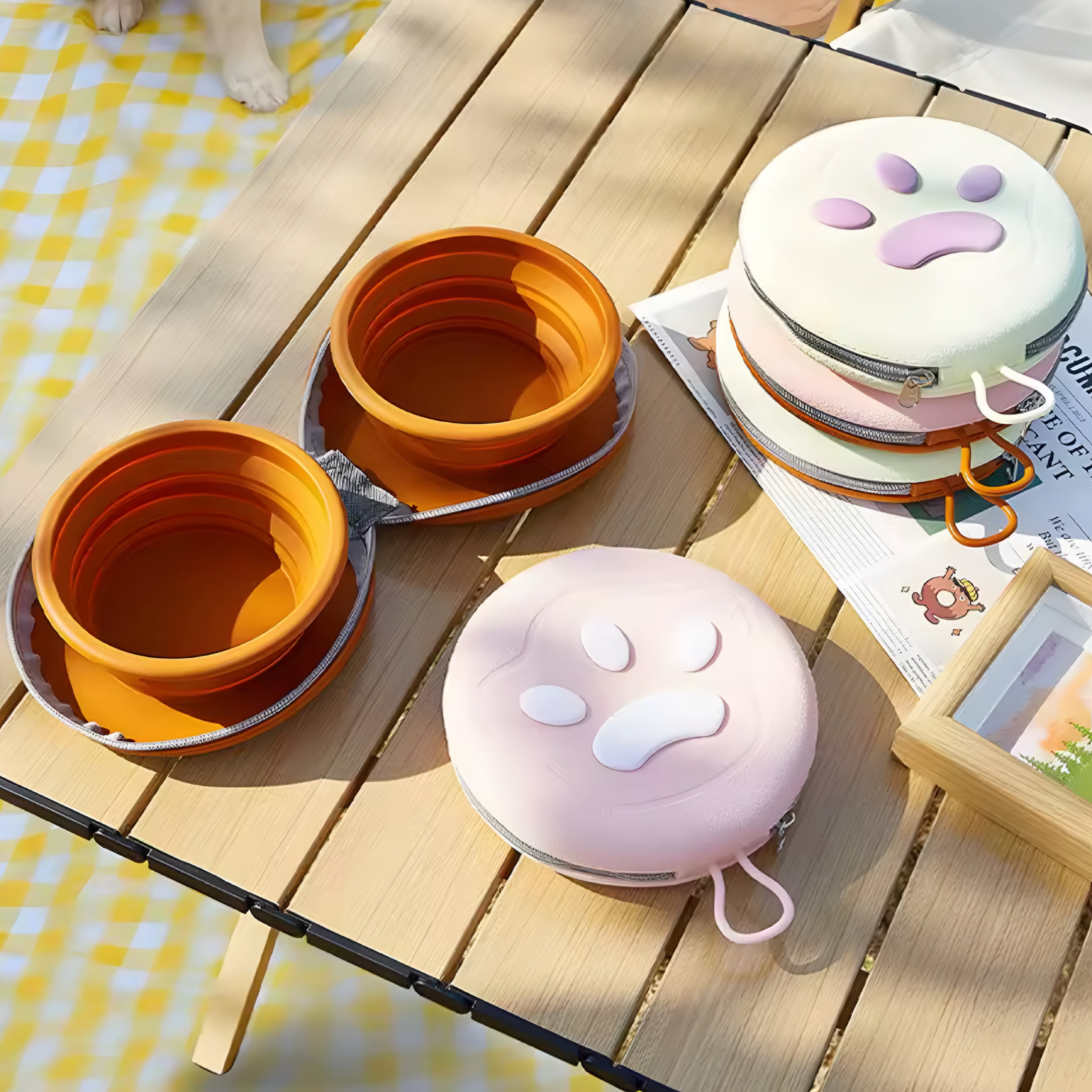 2-in-1 Faltbare Silikon-Hundeschüssel – Praktische Futterlösung für unterwegs